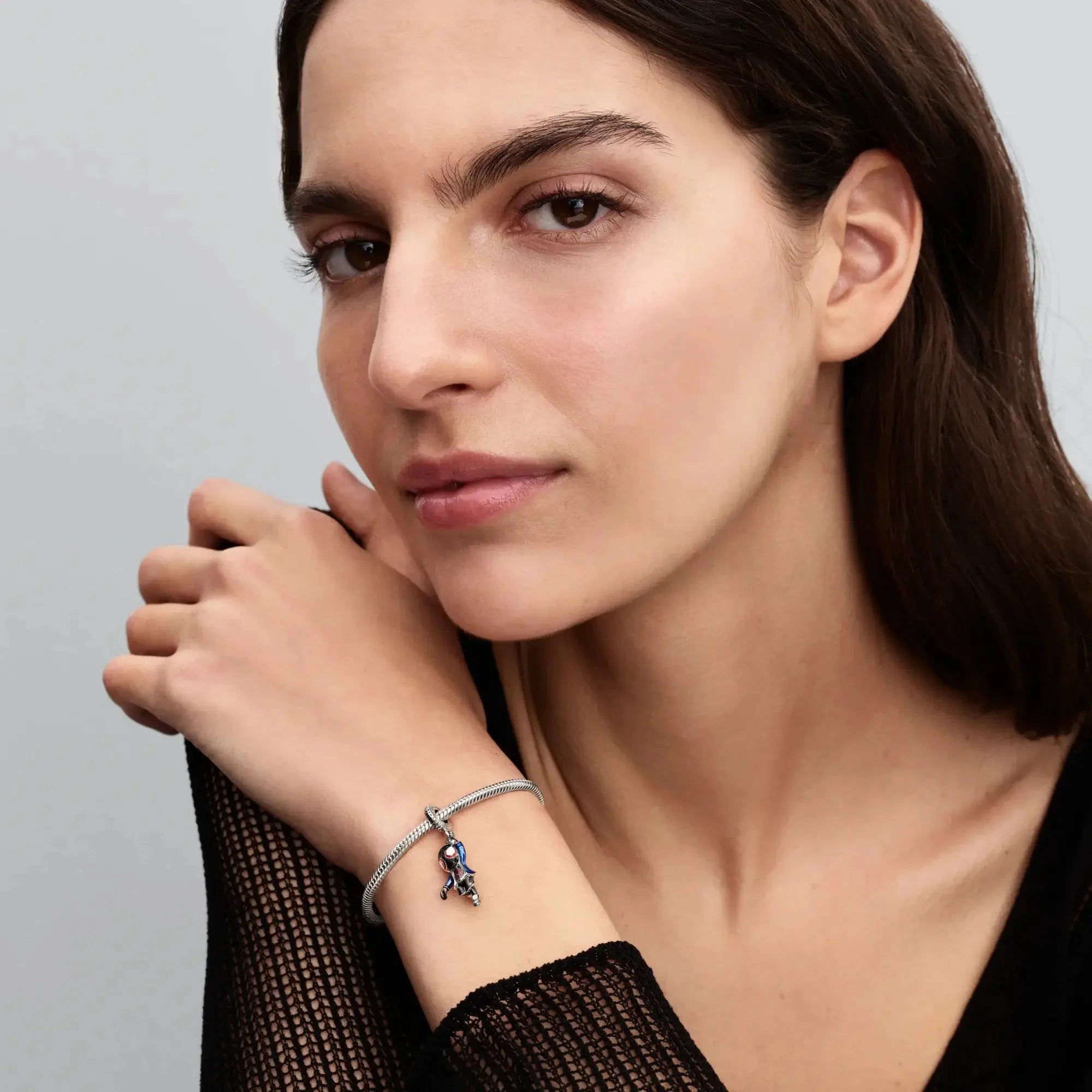 Marvel Zirnekļcilvēka Mailza Moralesa amulets