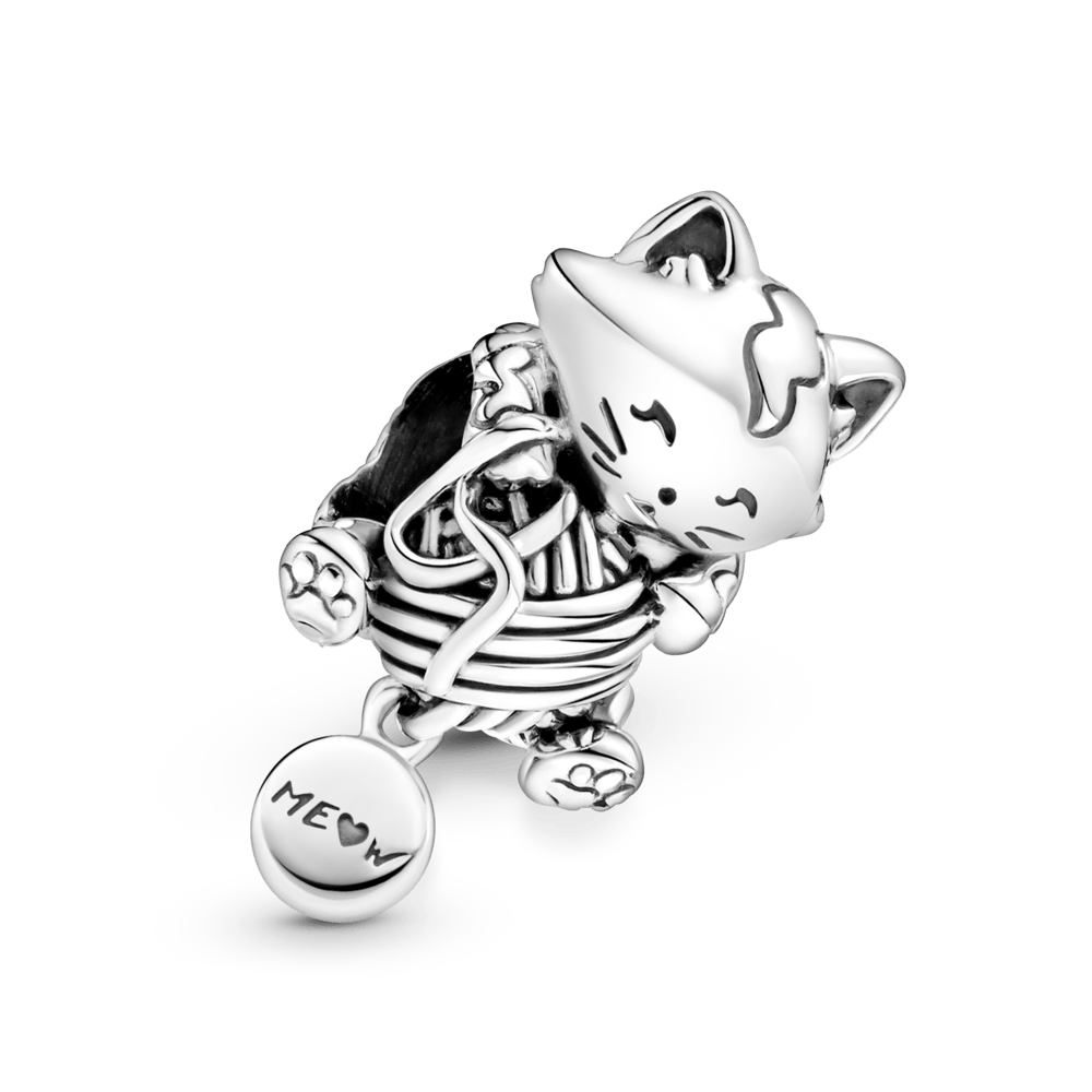 Kaķēna un dzijas kamola amulets