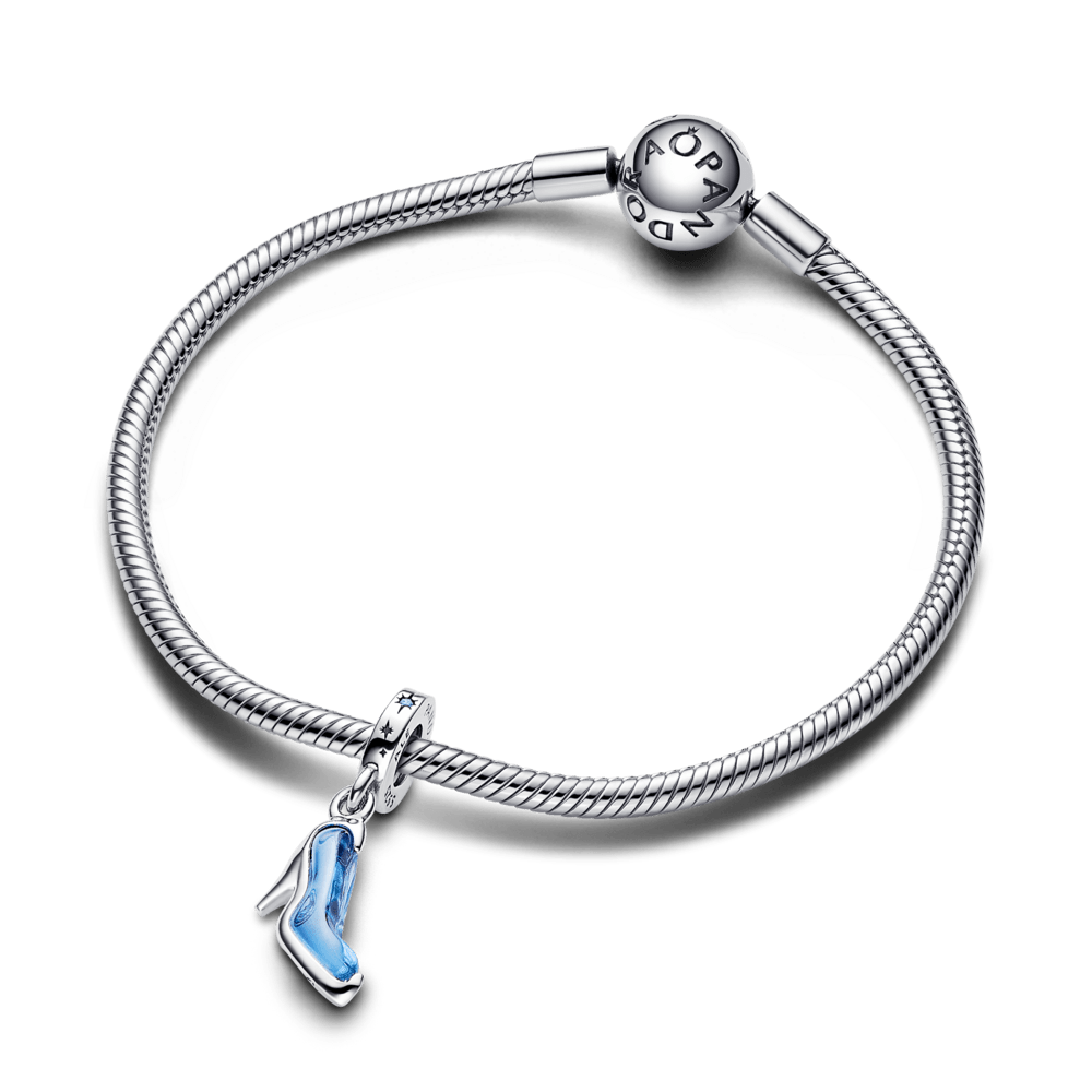 Disney Pelnrušķītes stikla kurpītes amulets