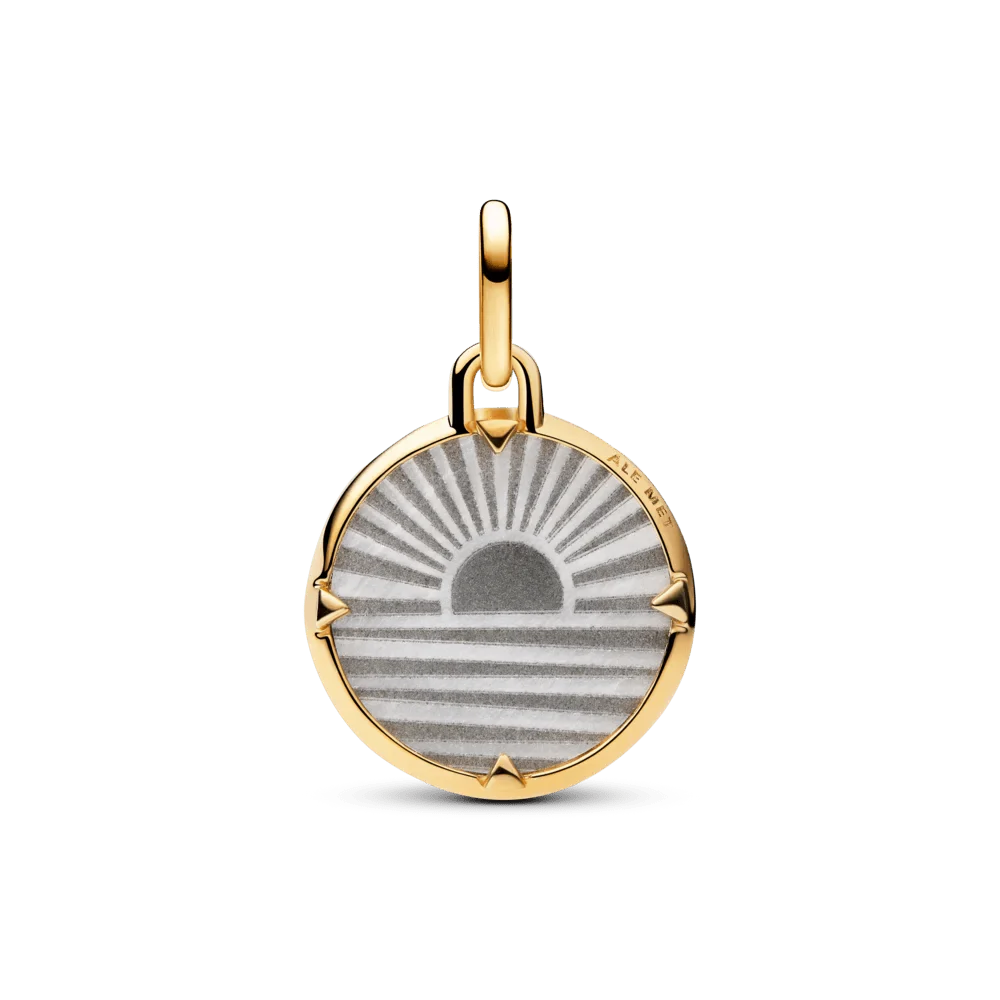 Saullēkta medaljona amulets