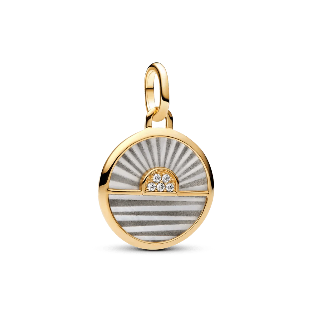 Saullēkta medaljona amulets