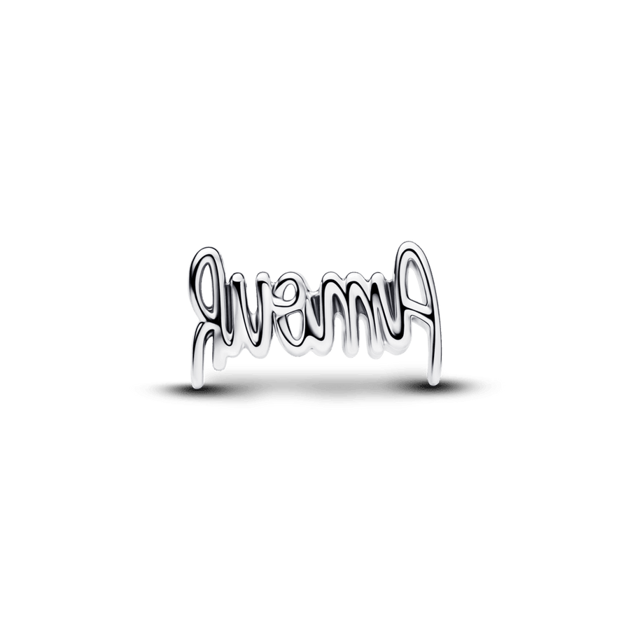 Amulets ar uzrakstu "AmouR"