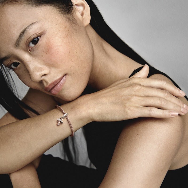 Piekarināmais knupīša amulets