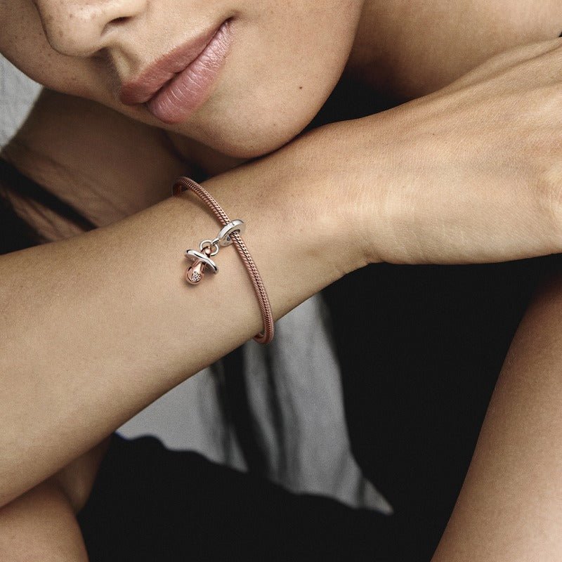 Piekarināmais knupīša amulets