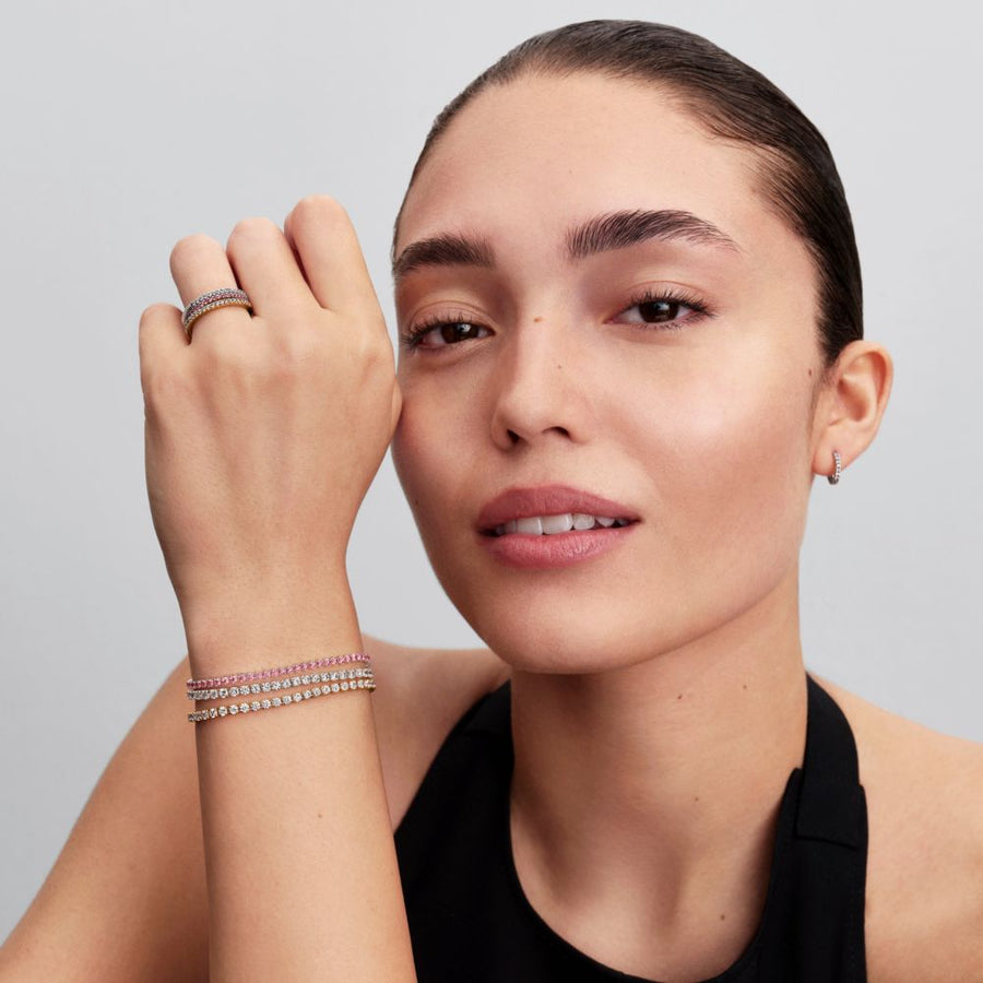 Rozā mazā tenisa aproce