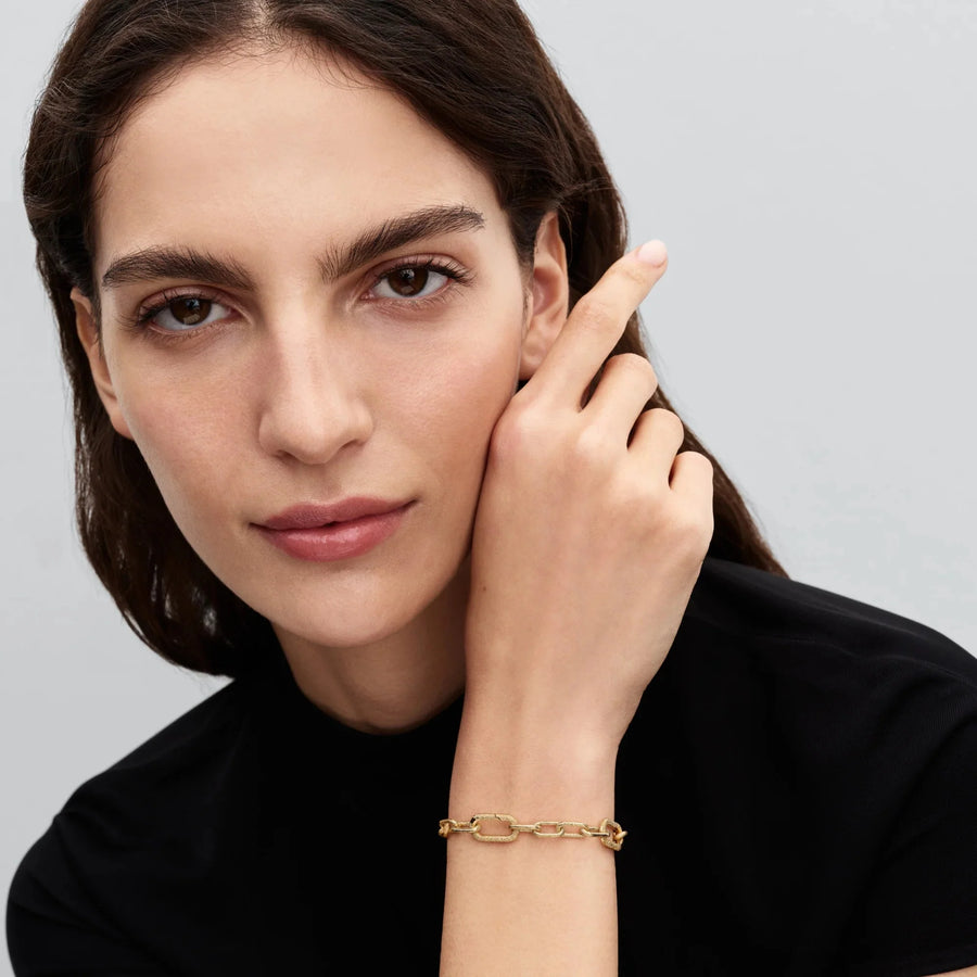 Maza posmu ķēdes rokassprādze