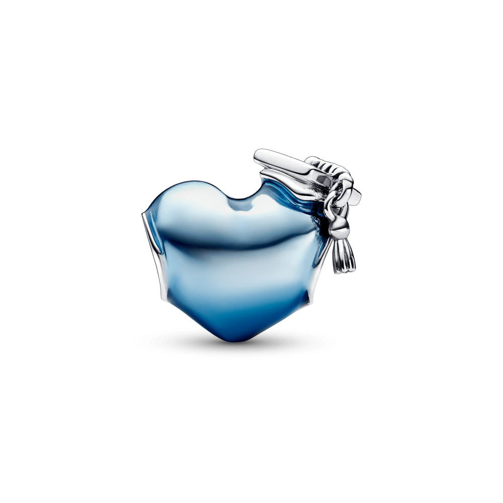 Zilais 2023. gada absolventes sirsniņamulets