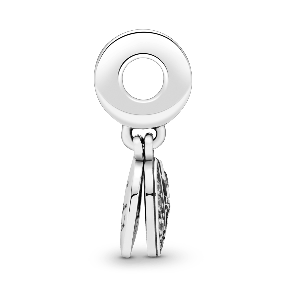 Mēness un zilas debesis piekariņš