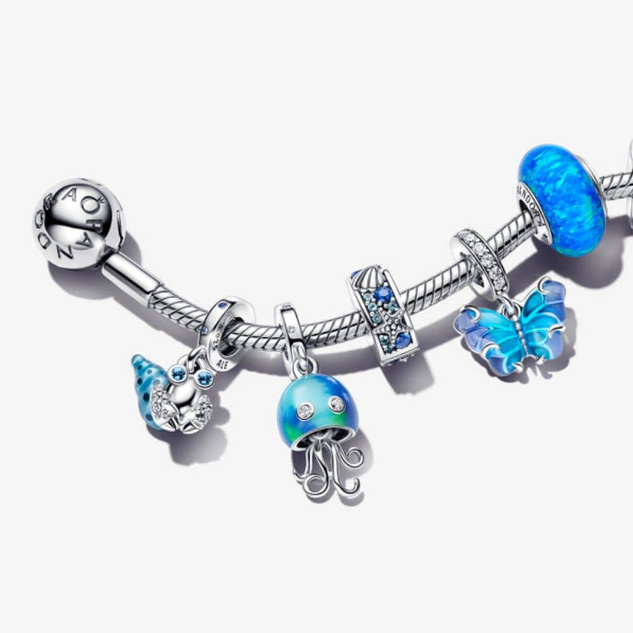 Lāsmojošais zilais okeāna amulets