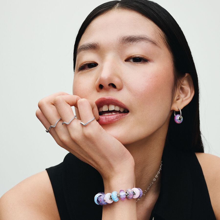 Opalescējošais violetais amulets