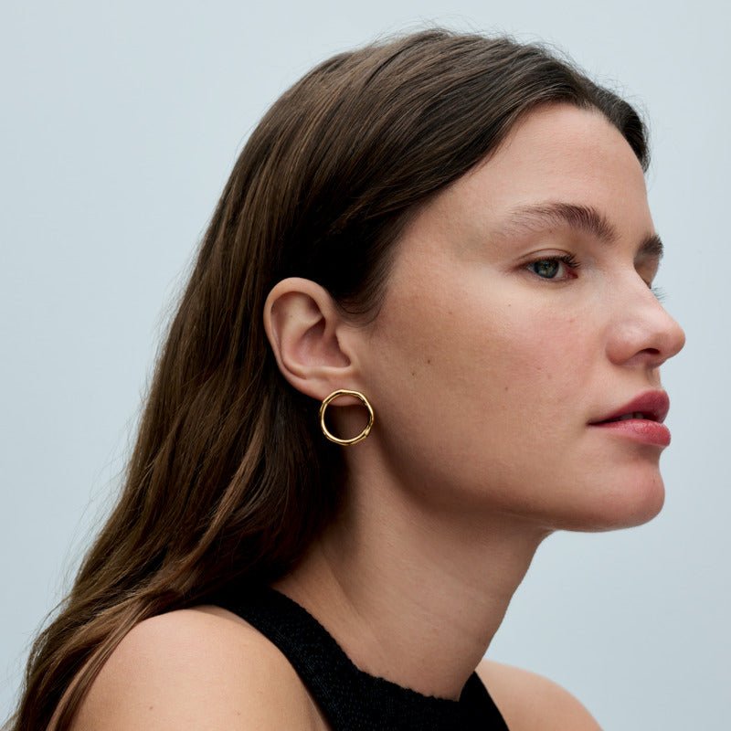 Apaļie organiskas formas oreola auskari