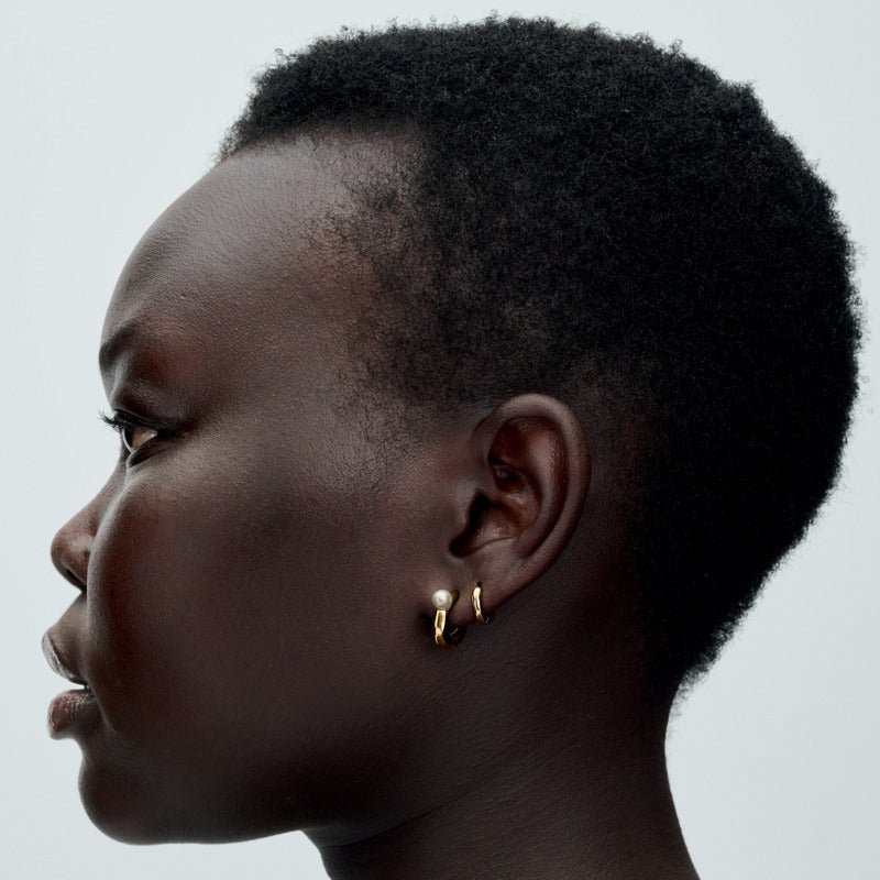 Saldūdens kultivētu pērļu organiskas formas stīpiņu auskari