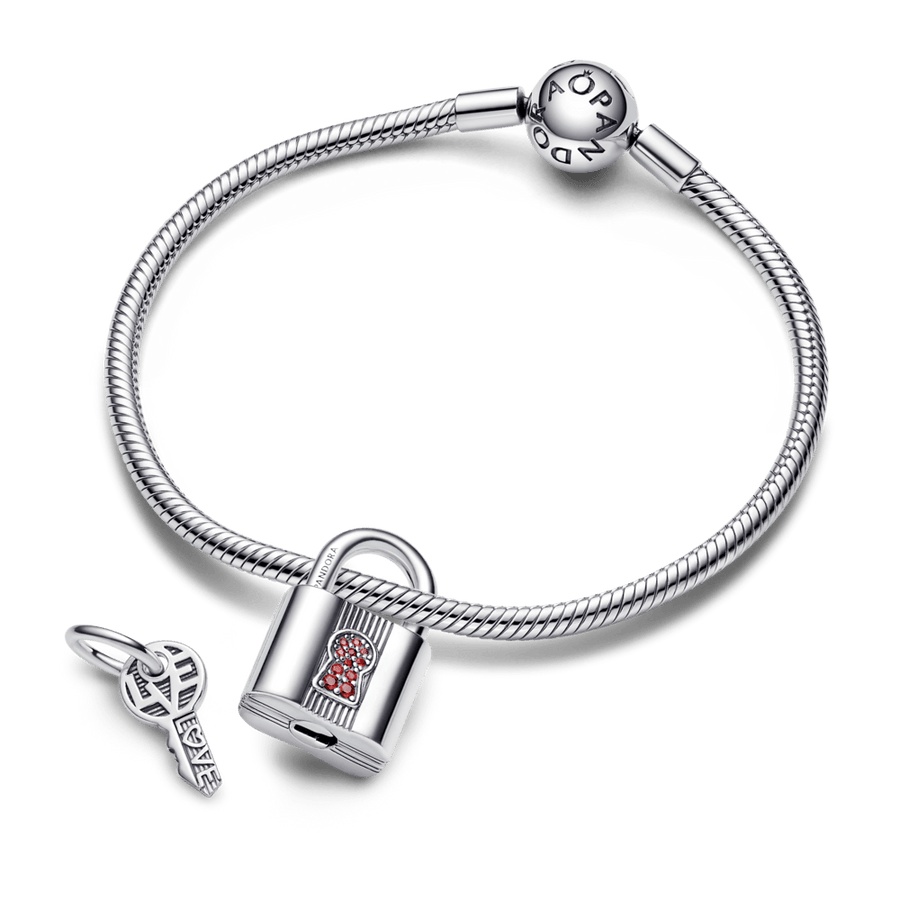 Piekarināmais slēdzenes un atslēgas amulets