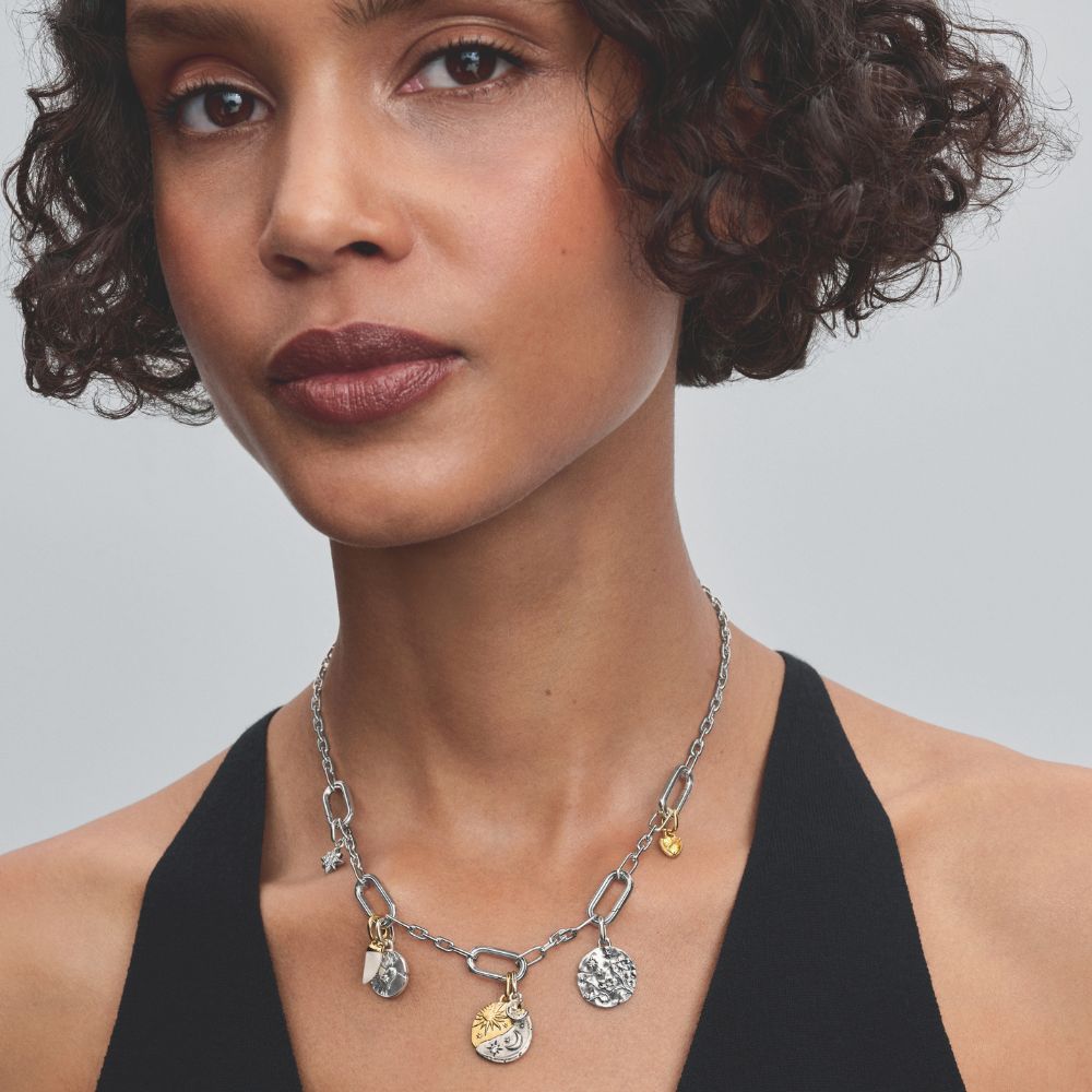 Saules un mēness medaljona amulets