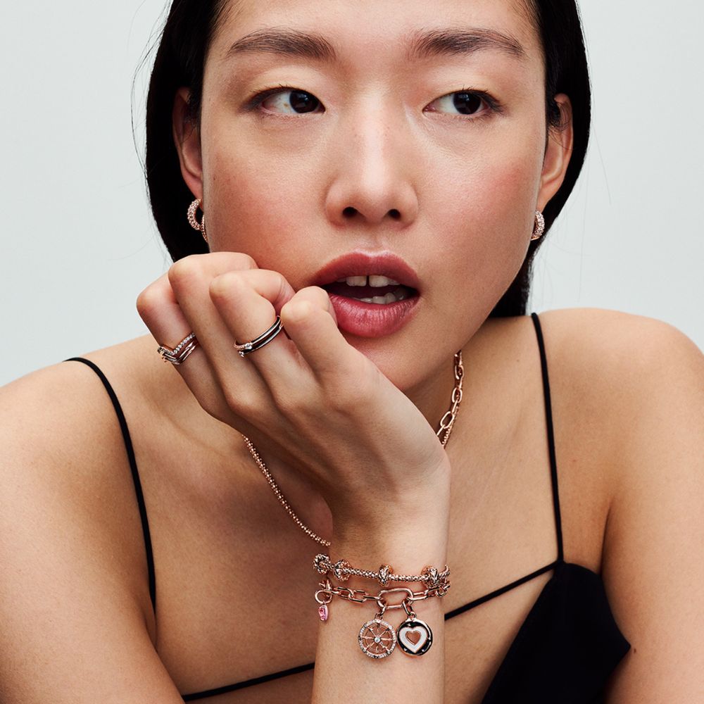 Pandora ME Pavé un melnais dubultais gredzens