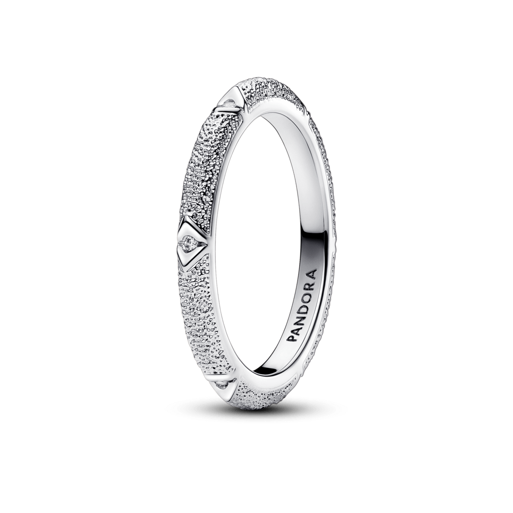 Pandora ME tekstūras un akmentiņu gredzens