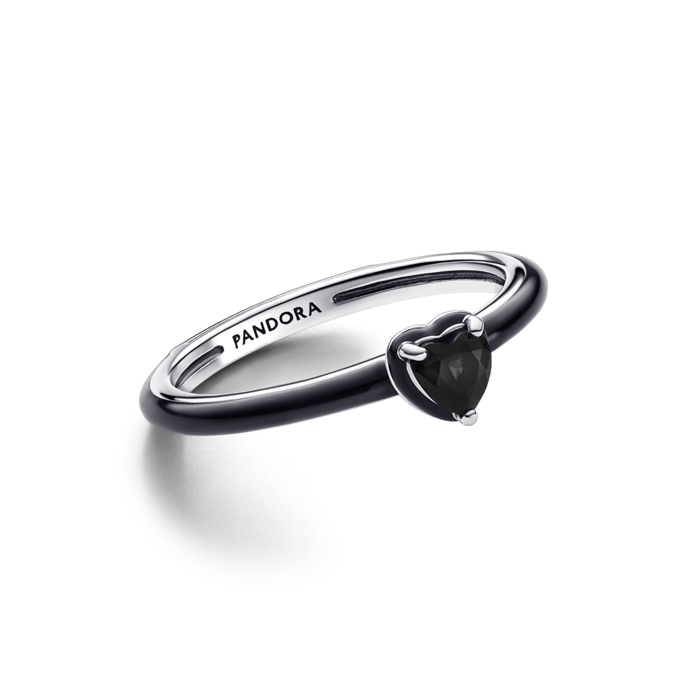 Pandora ME melnais čakras sirds gredzens