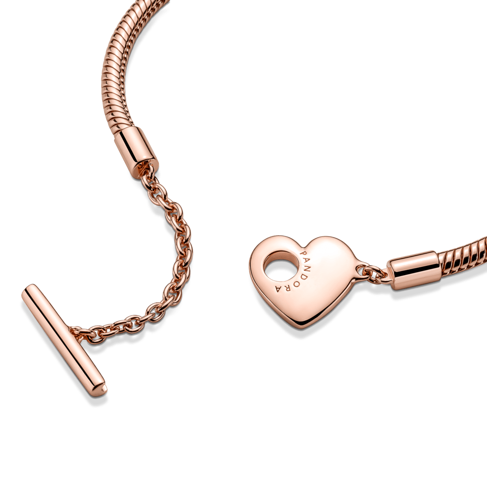 Pandora Moments sirsniņformas aizdares un čūskas raksta ķēdītes rokassprādze