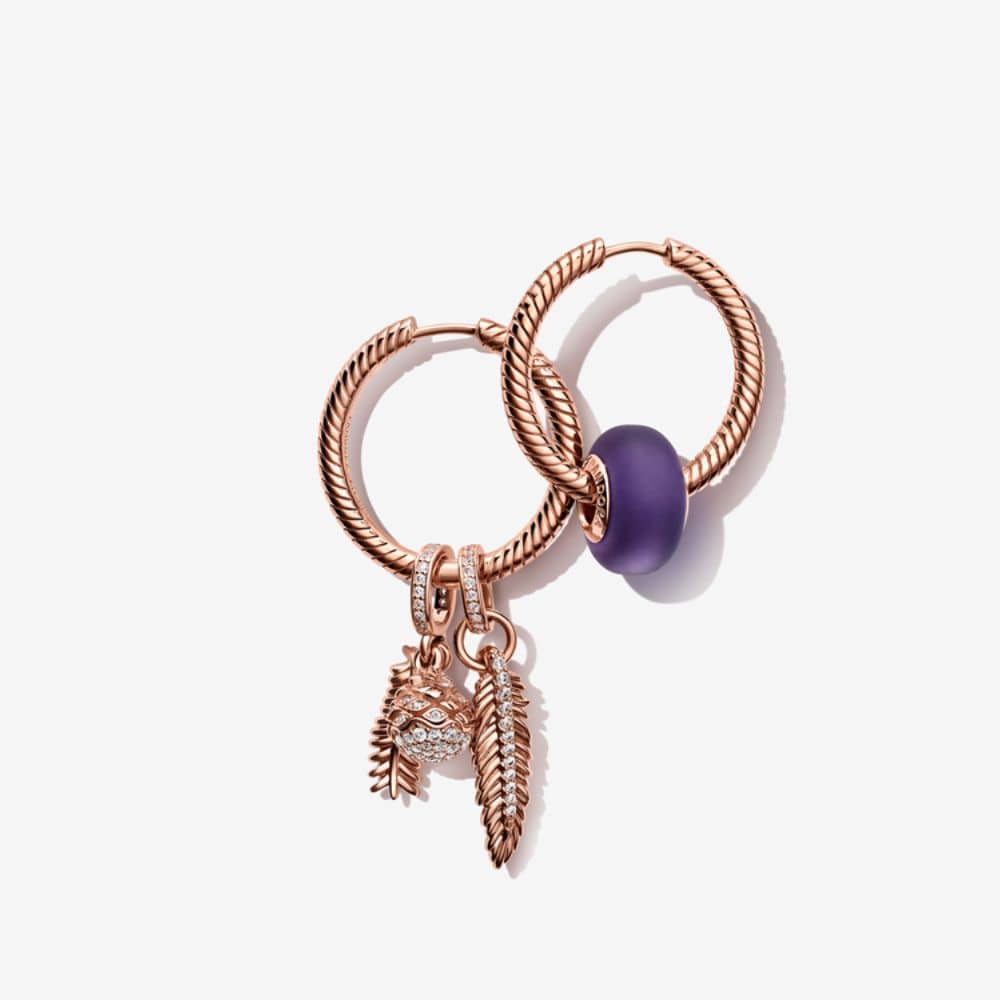 Pandora Moments riņķa auskari ar amuletu