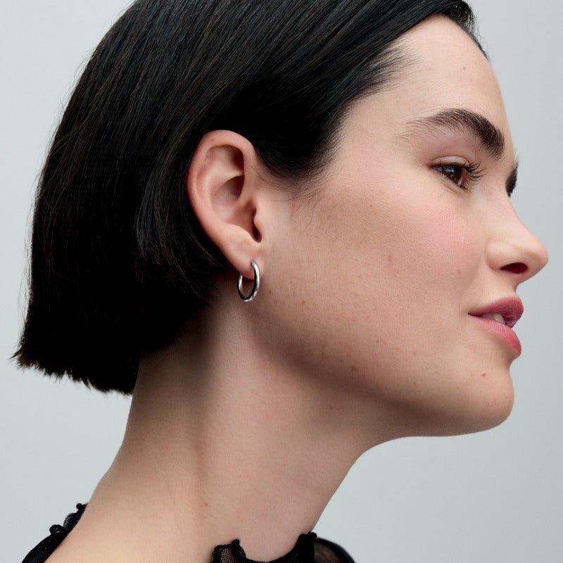 Pandora Moments 18 mm amuleta stīpiņu auskari