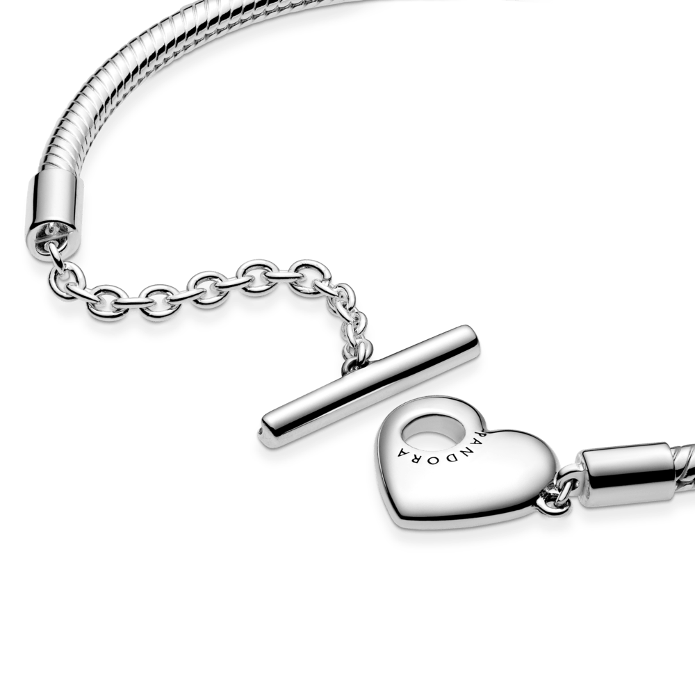 Pandora Moments sirsniņformas aizdares un čūskas raksta ķēdītes rokassprādze