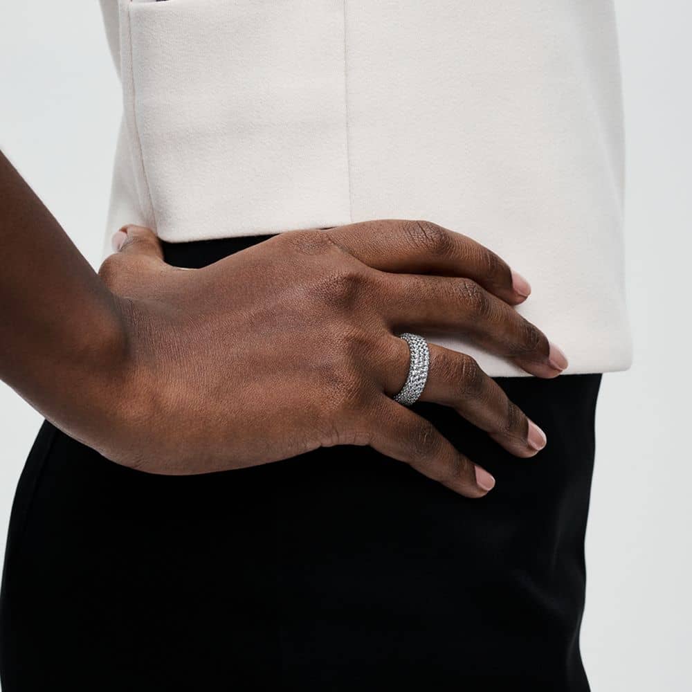 Pandora Timeless gredzens ar trīs Pavé rindām