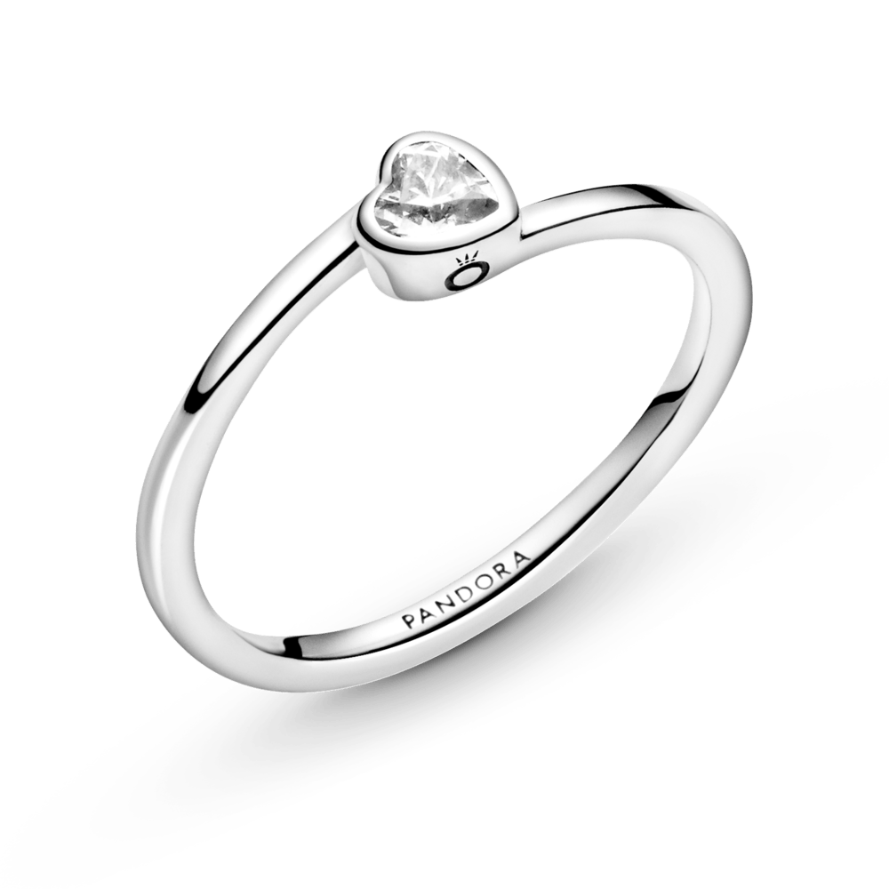 Caurspīdīgais sasvērtās sirds gredzens