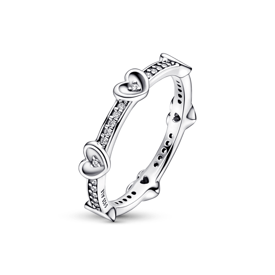 Vizuļojošais, mirdzošais sirds gredzens