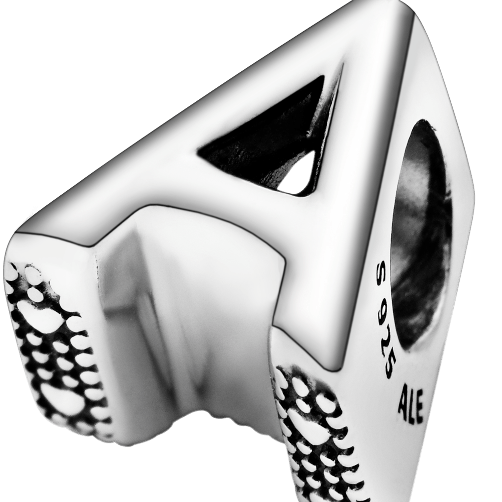 A burta alfabēta amulets