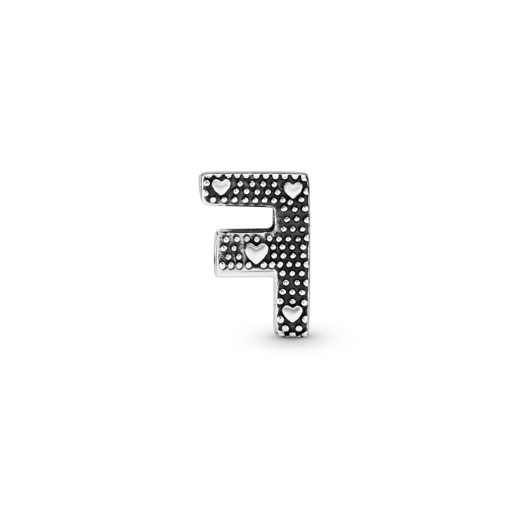 F burta alfabēta amulets