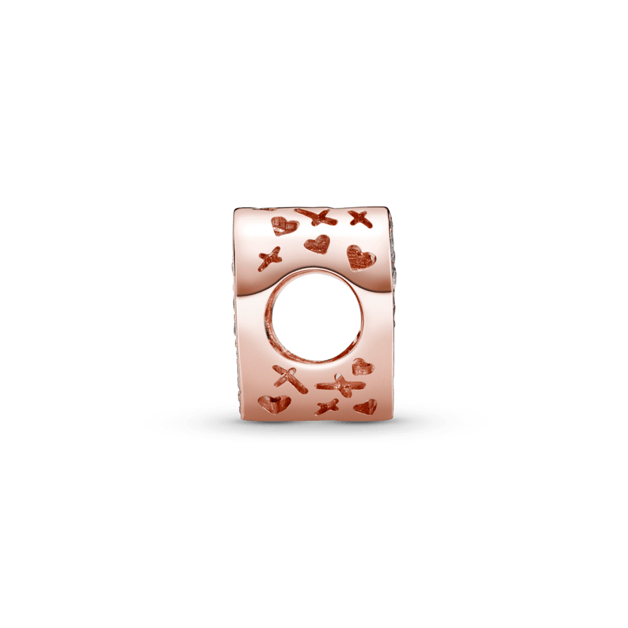 Mirdzošs sirds amulets
