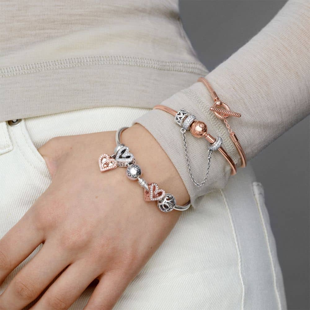 Mirdzošs sirds amulets