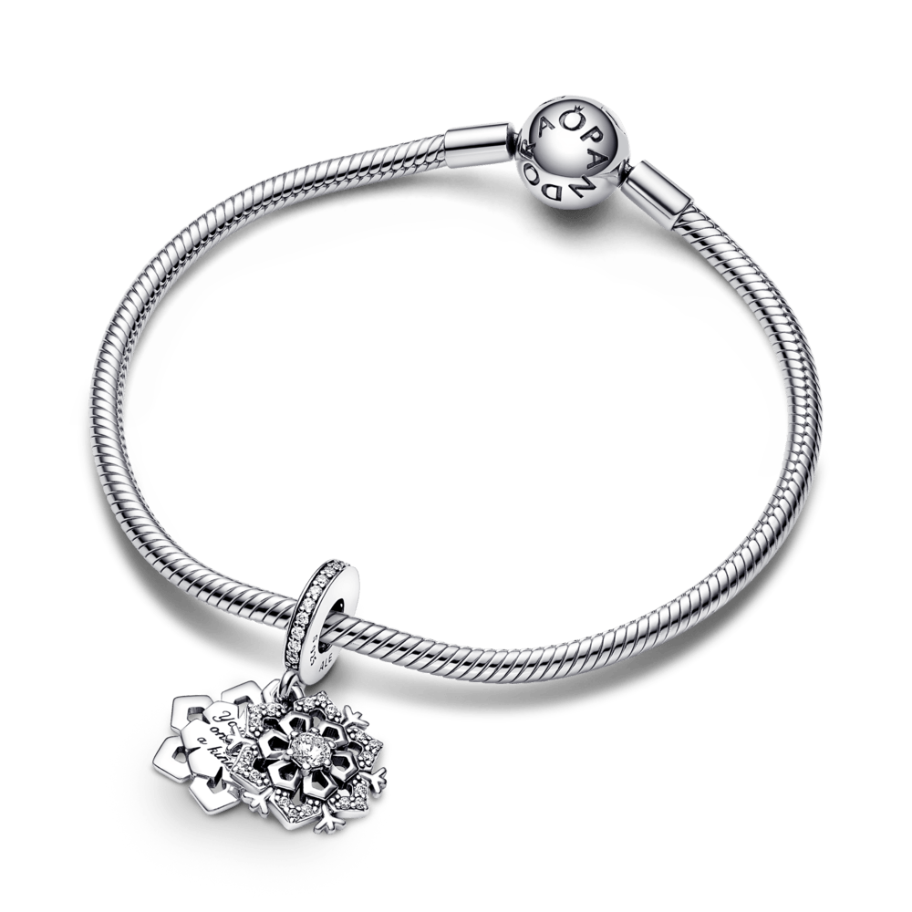 Mirdzošais sniegpārsliņu dubultpiekariņa amulets