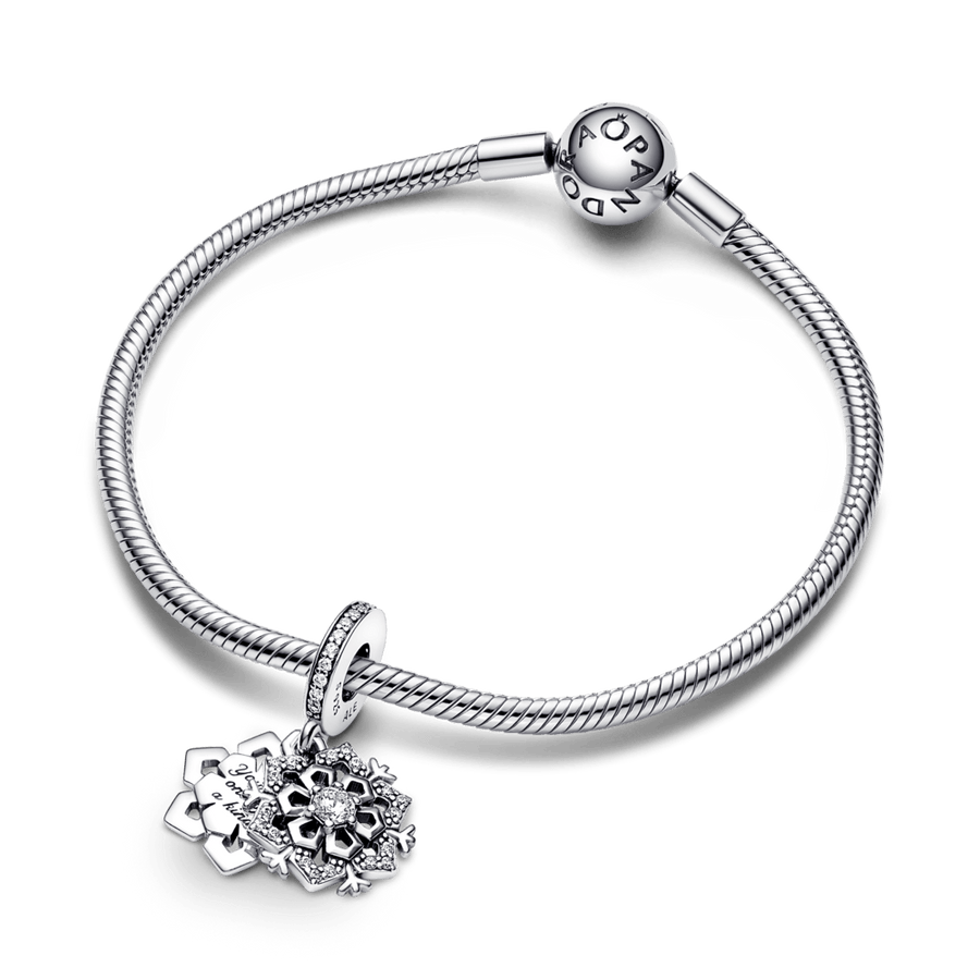 Mirdzošais sniegpārsliņu dubultpiekariņa amulets