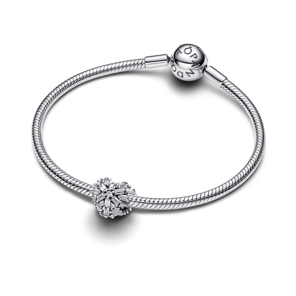 Mirdzošais sirds amulets