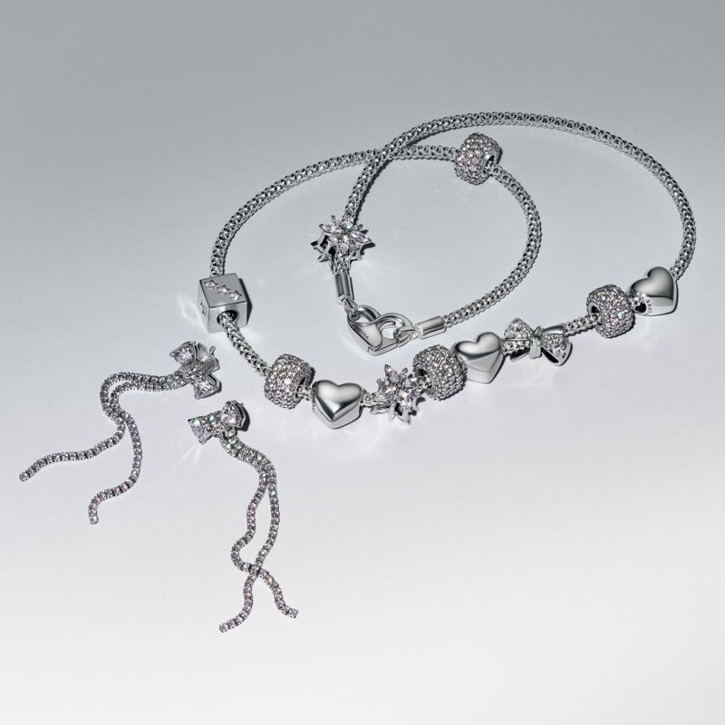 Mirdzošā tauriņa amulets