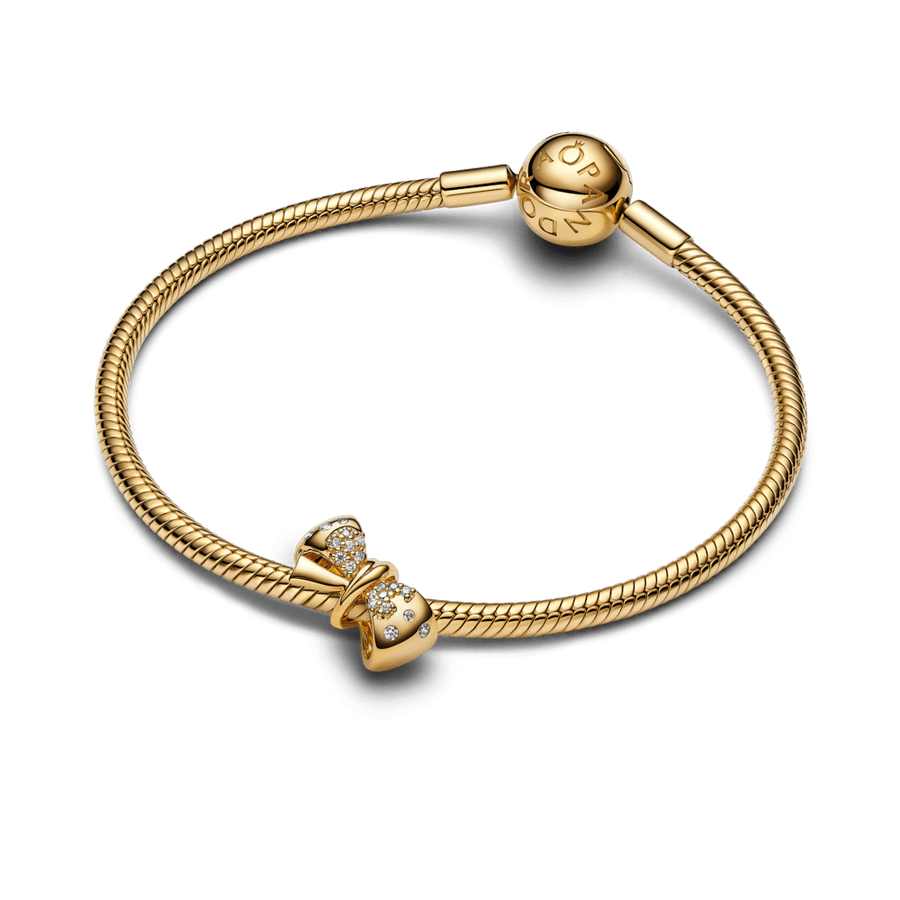 Mirdzošs tauriņa amulets