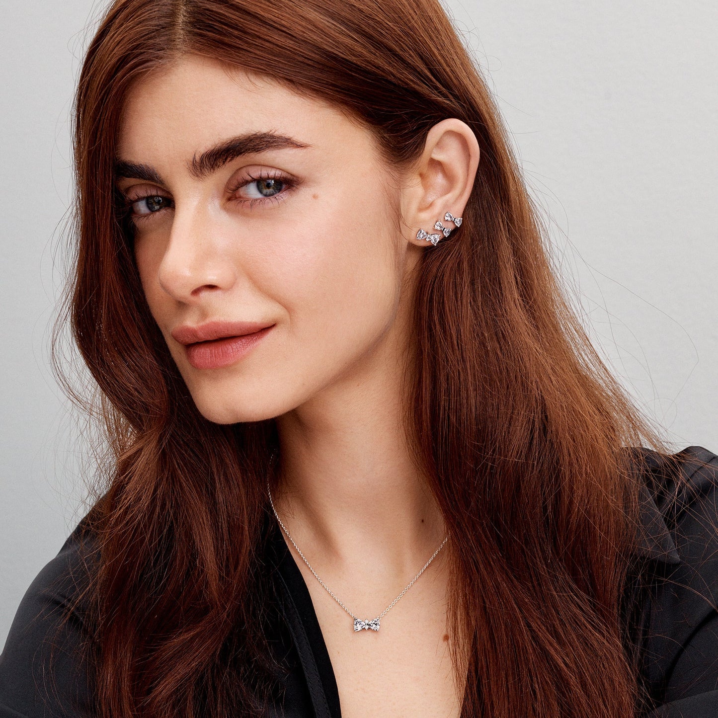 Mirdzoša tauriņa kaklarota