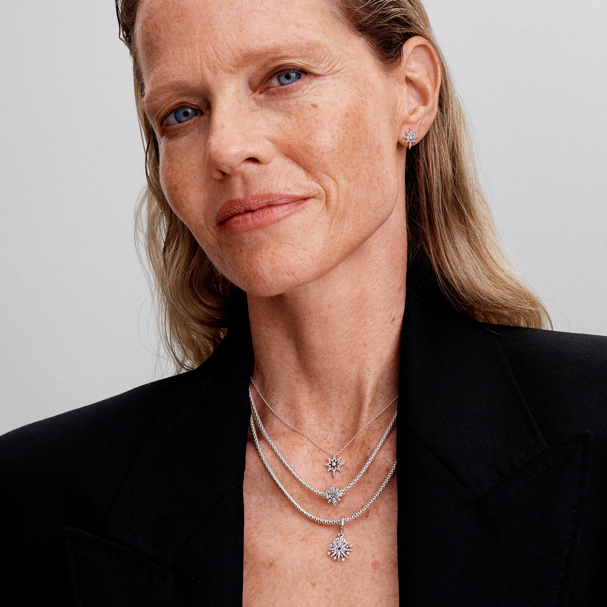 Mirdzošās Ziemeļzvaigznes stīpiņu auskari