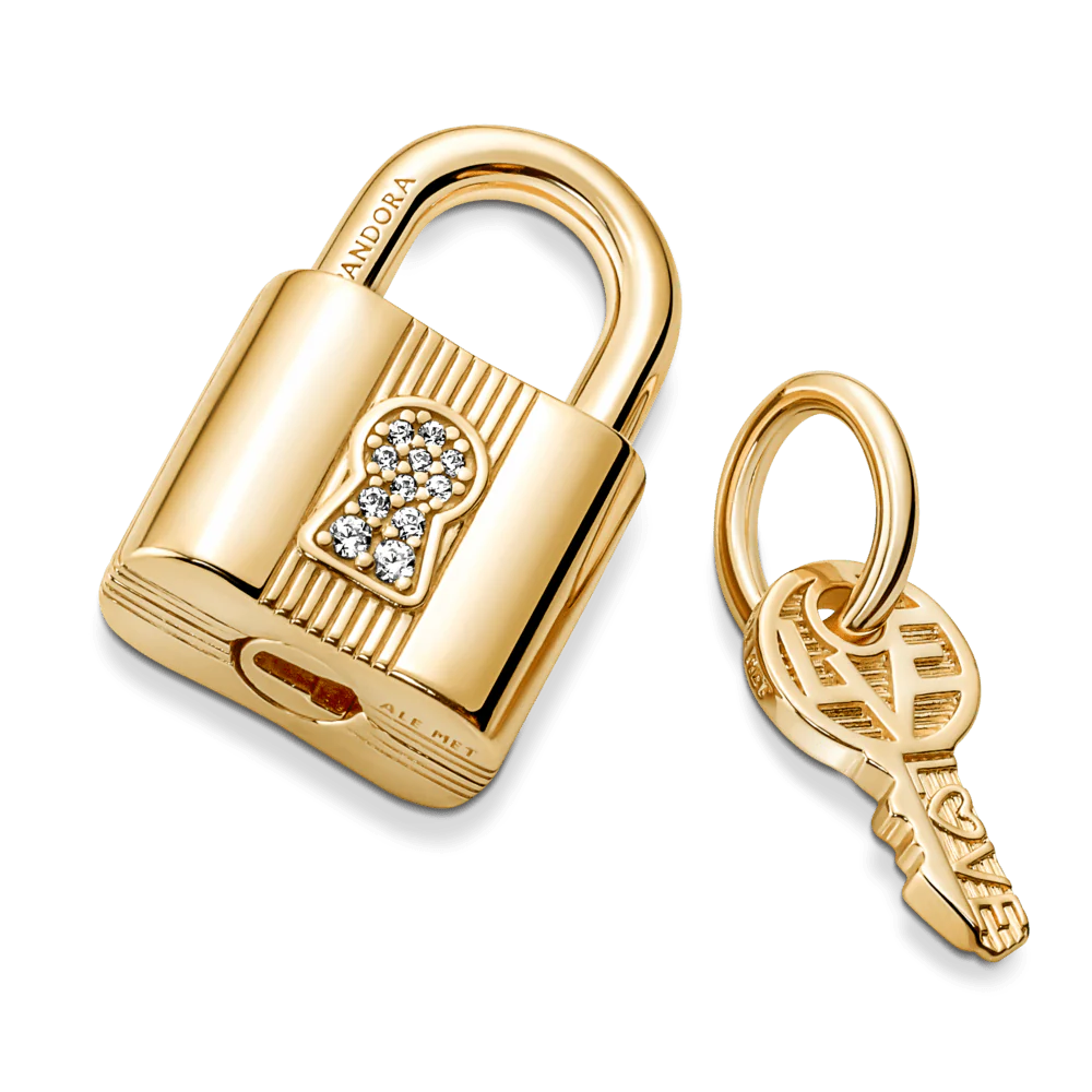 Piekarināmais slēdzenes un atslēgas amulets