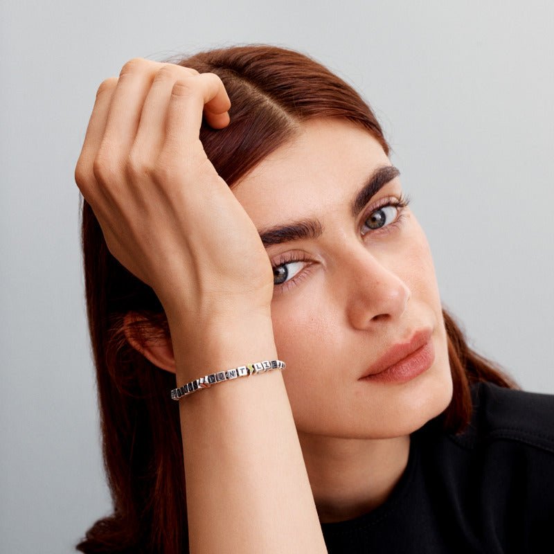 Stranger Things Friends Don't Lie rokassprādze