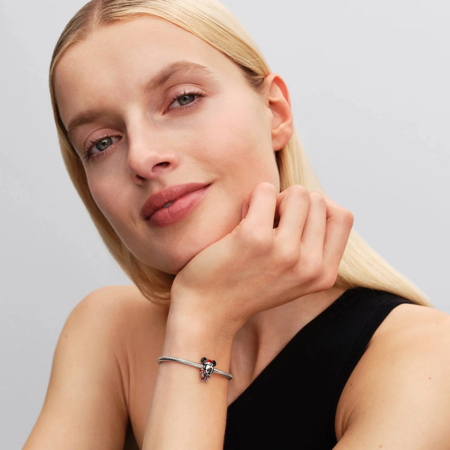 Šventinis „Disney“ karoliukas „Peliukas Mikis“ - Pandora Lietuva