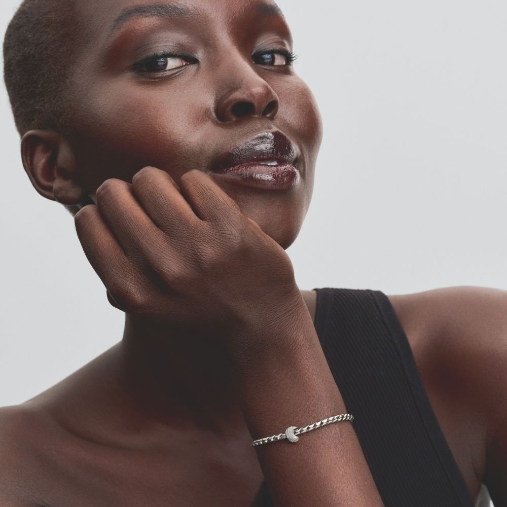 Teksturētais mēness mini amulets