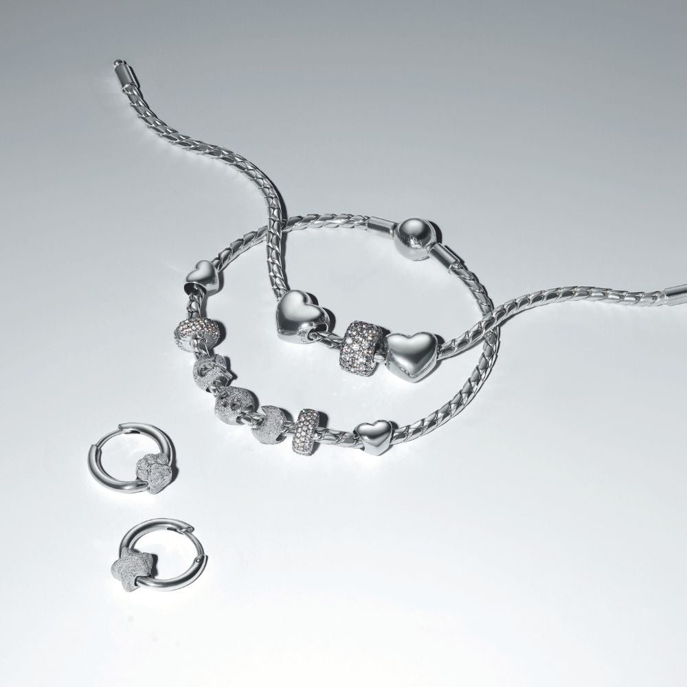 Teksturētais ķepas mini amulets