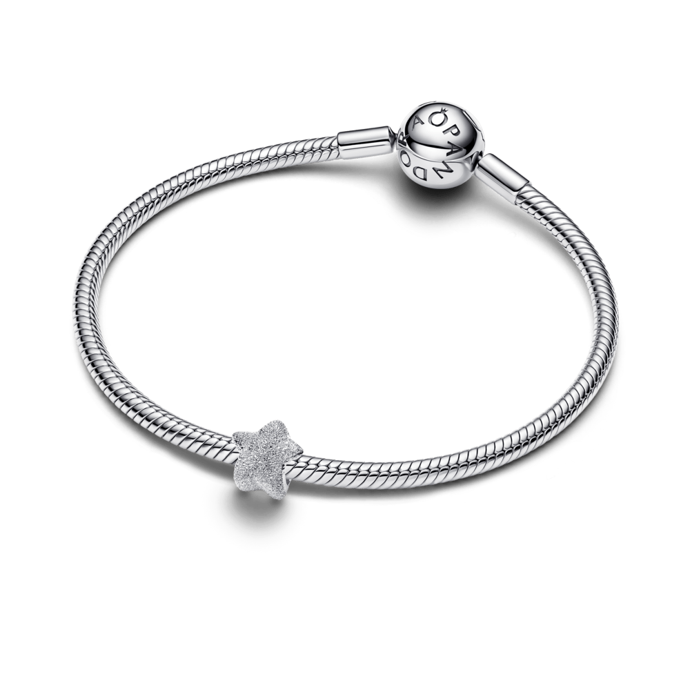 Teksturētais zvaigznes mini amulets