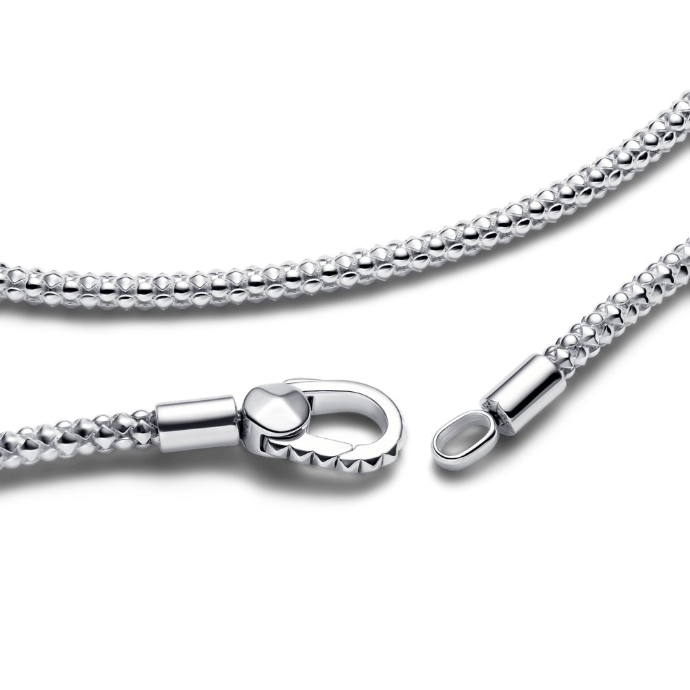 Radžotas aizdare un ķēdes kaklarota