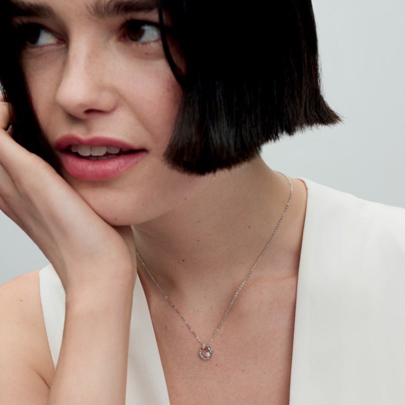 Organiskas formas Pavé apļveida un saldūdens kultivētu pērļu Collier kaklarota