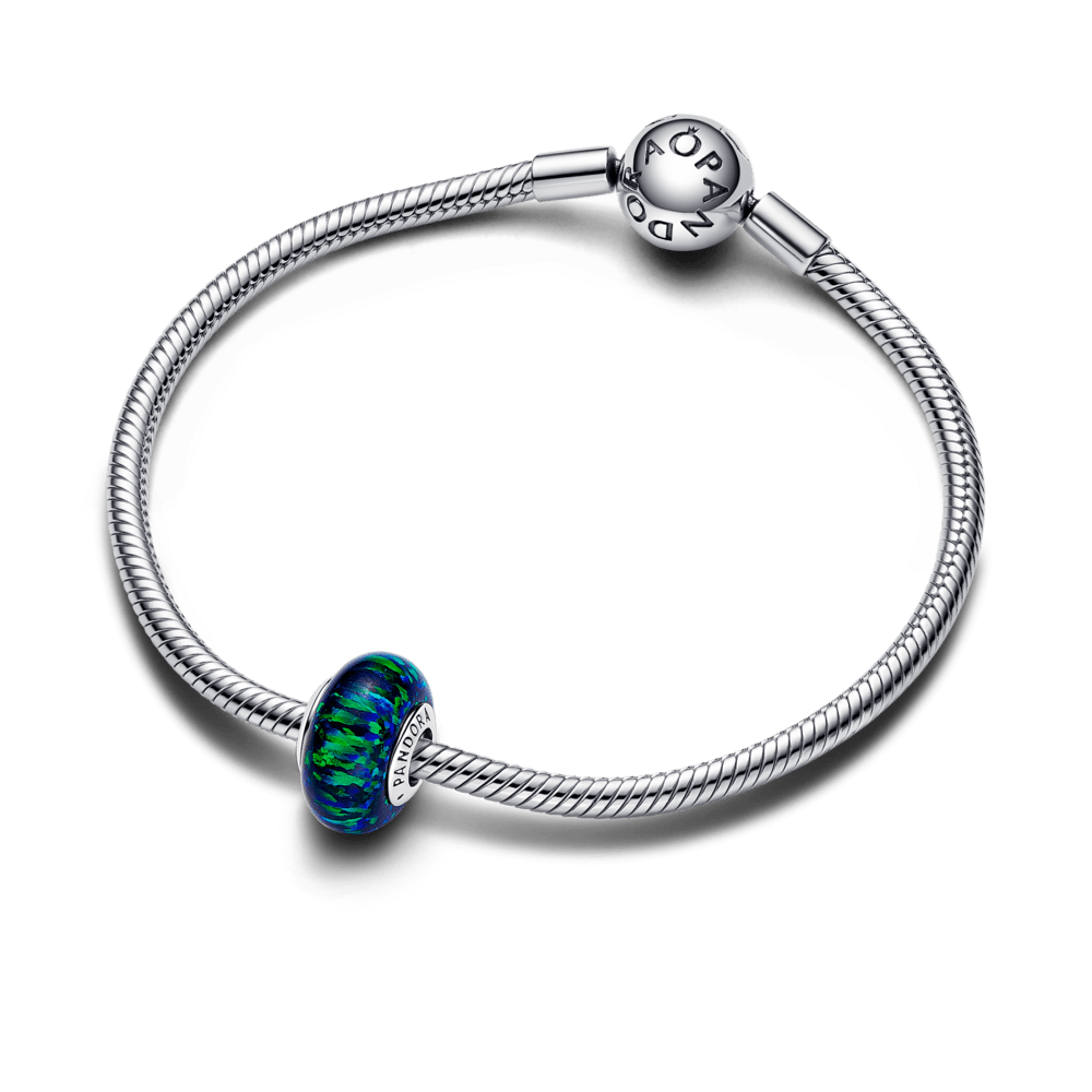 Opalescējošais zaļais amulets