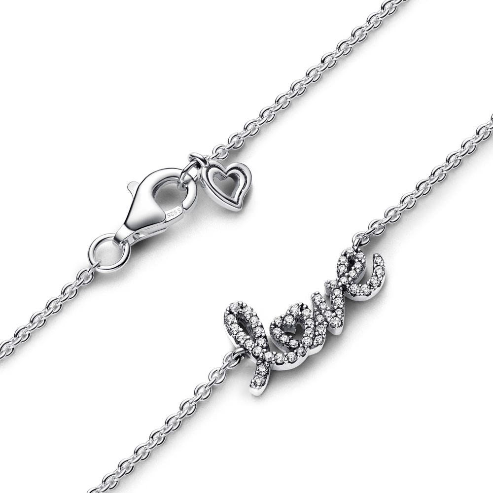 Ikoniskā kaklarota Mirdzoša, ar roku rakstīta mīlestība