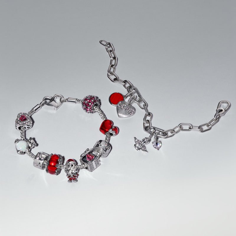 Mirdzošais sirsniņu amulets